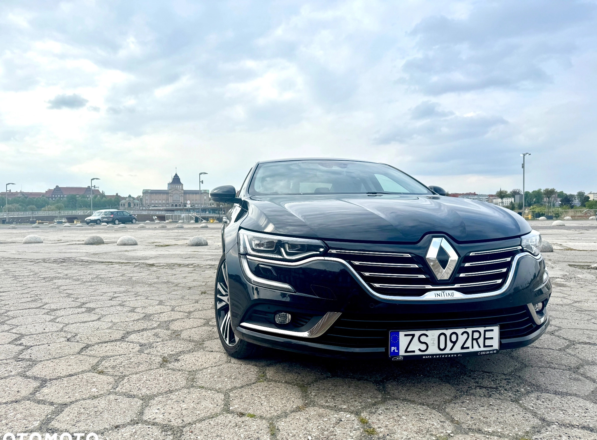 Renault Talisman cena 76500 przebieg: 127000, rok produkcji 2017 z Szczecin małe 232